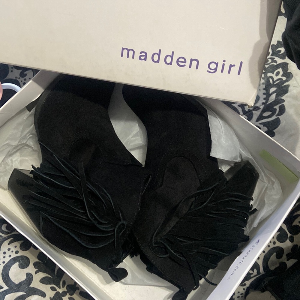 Madden Girl Pancho Black Low-cut Boots
